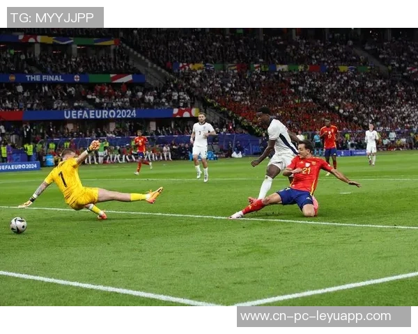 俄罗斯与西班牙足球对决的精彩瞬间与战术分析 俄罗斯与西班牙足球对决的精彩瞬间与战术分析